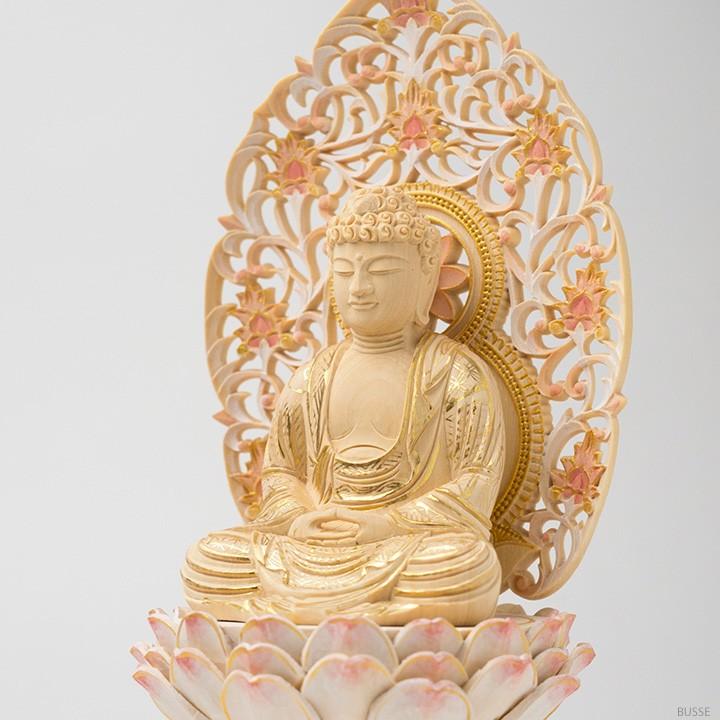 仏像 釈迦如来 座像 柘植製/ツゲ 丸座 2寸 金泥書 淡彩色 さくら色