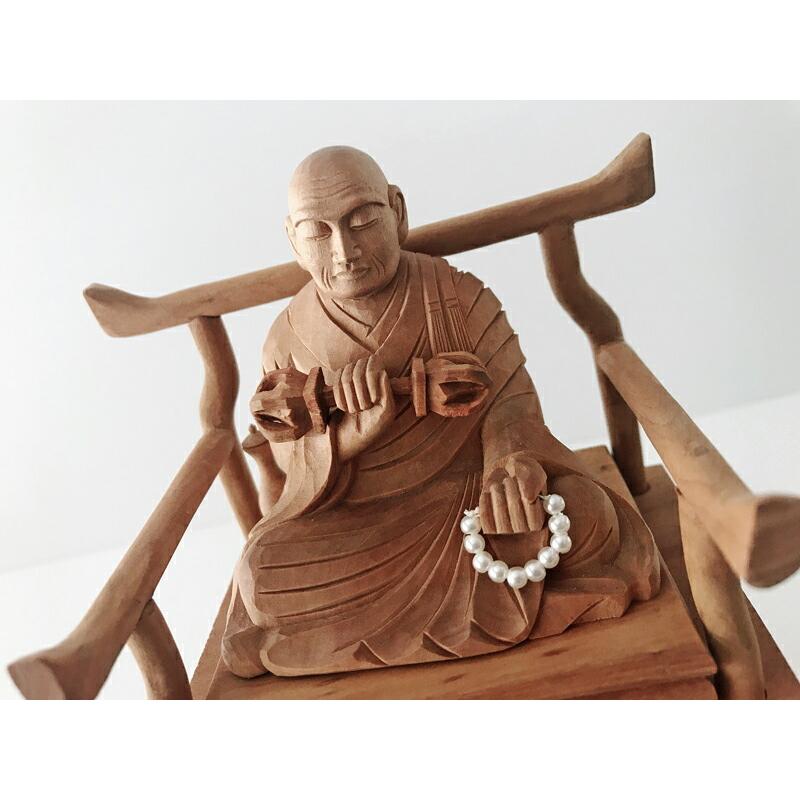 仏像 白檀 弘法大師 2.0寸 仏具 真言宗 木彫 : 仏壇職人 関工作所