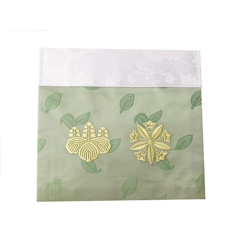 曹洞宗両山 仏具 角打敷 紋入 刺繍 黄緑 100代 : 仏壇職人 関工作所