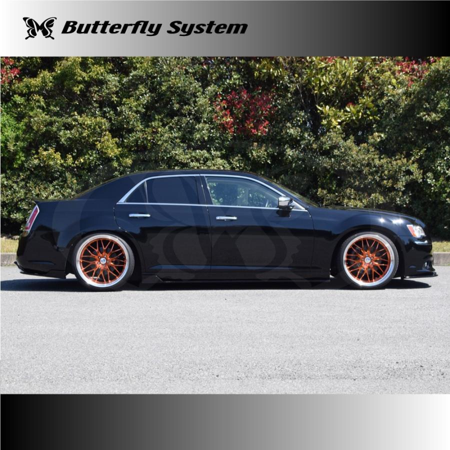 CHRYSLER 300 300SRT8　クライスラー　LX36 サイドフラップ エアロパーツ カスタム GLANZ Flap 塗装なし 前期｜butterfly-system