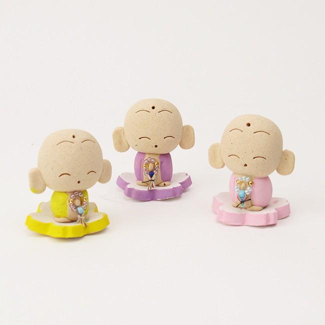 お地藏さま Amazon｜仏像 地蔵菩薩 坐像 高18cm 真鍮 摩诃萨六臂地蔵菩薩 お地蔵様