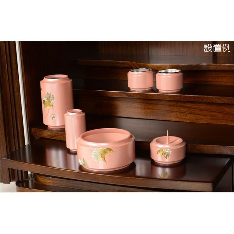 煌びやかで華やかなモダン仏具【安定感のある円柱型:キラビカリ 煌びやかで華やかなモダン仏具【安定感のある円柱型:キラビカリ