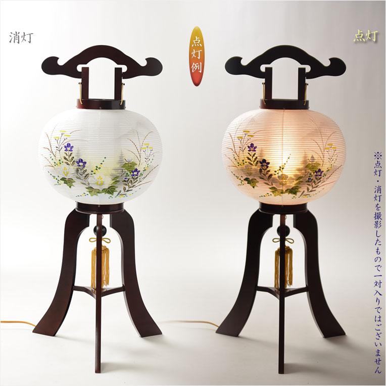 特選限定品　お盆提灯【岐阜提灯：天然木桜塗り　本絹二重　遠山に望む白芙蓉・桔梗　電球灯　9号】_1