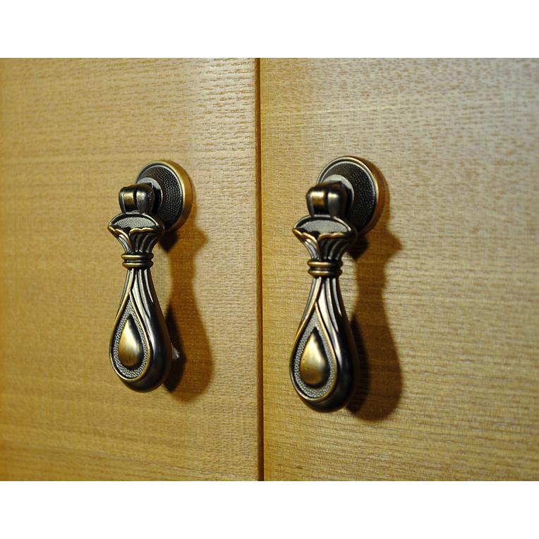 入荷未定)【ご本尊+大蓮仏具セット(本色)+掛軸留め 入荷未定)【ご本尊+大蓮仏具セット(本色)+掛軸留め