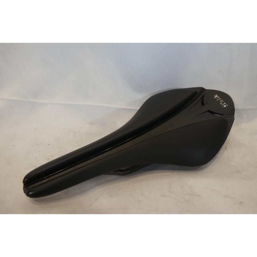 フィジーク FIZIK 「フィジーク」 ARIONE R1 Versus EVO フィジーク FIZIK 「フィジーク」 ARIONE R1 Versus EVO