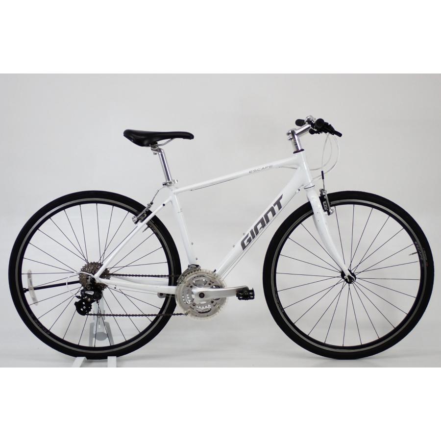 GIANT 「ジャイアント」 ESCAPE R3 2022年モデル クロスバイク