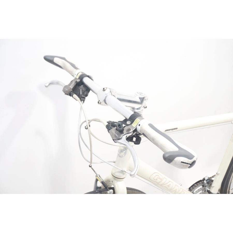 GIANT 「ジャイアント」 ESCAPE R3.1 2010年モデル クロスバイク GIANT 「ジャイアント」 ESCAPE R3.1 2010年モデル クロスバイク
