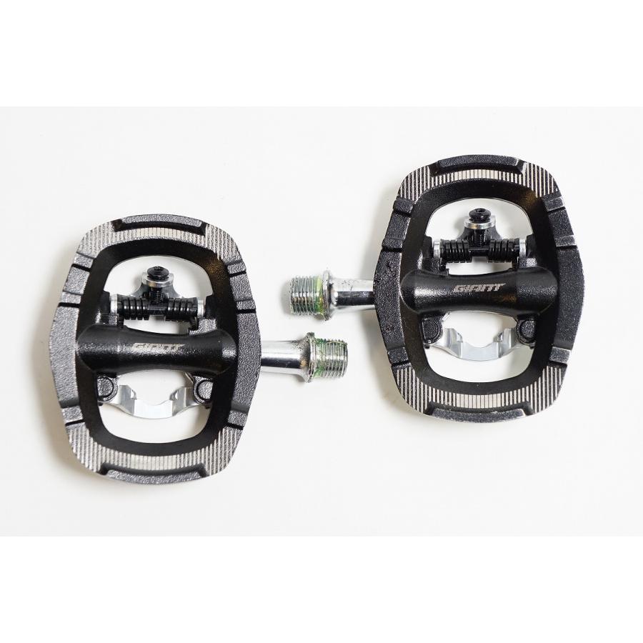 GIANT 「ジャイアント」 FLIPSIDE COMMUTER ペダル / 熊谷本店