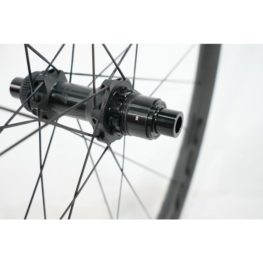 BONTRAGER 「ボントレガー」 Kovee XXX Boost TLR 29 BONTRAGER 「ボントレガー」 Kovee XXX Boost TLR 29
