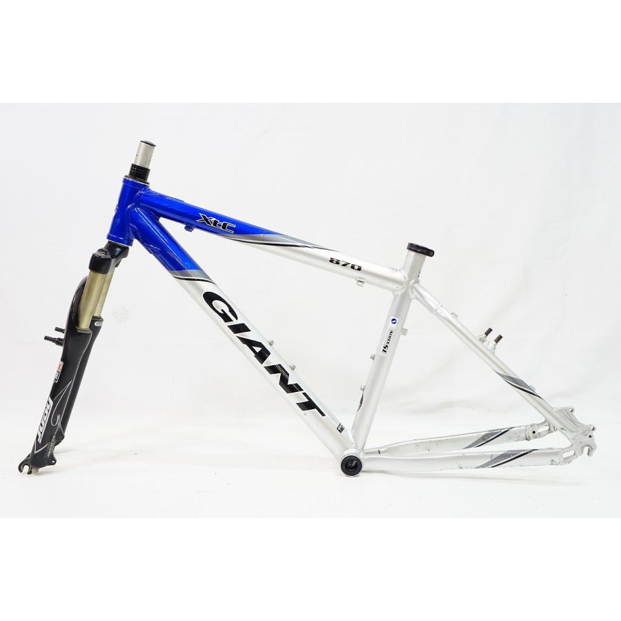 Giant XTC870マウンテンバイク 26インチ Giant XTC870マウンテンバイク 26インチ Giant XTC870マウンテン