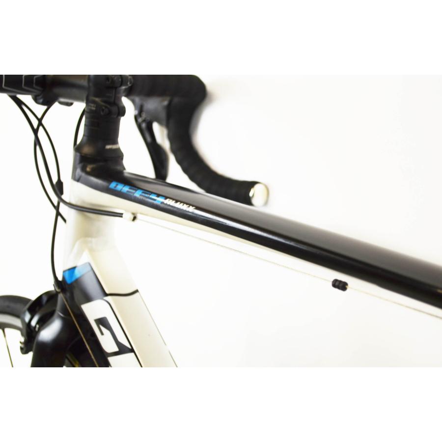 GIANT 「ジャイアント」 DEFY1 2015年モデル ロードバイク GIANT 「ジャイアント」 DEFY1 2015年モデル ロードバイク