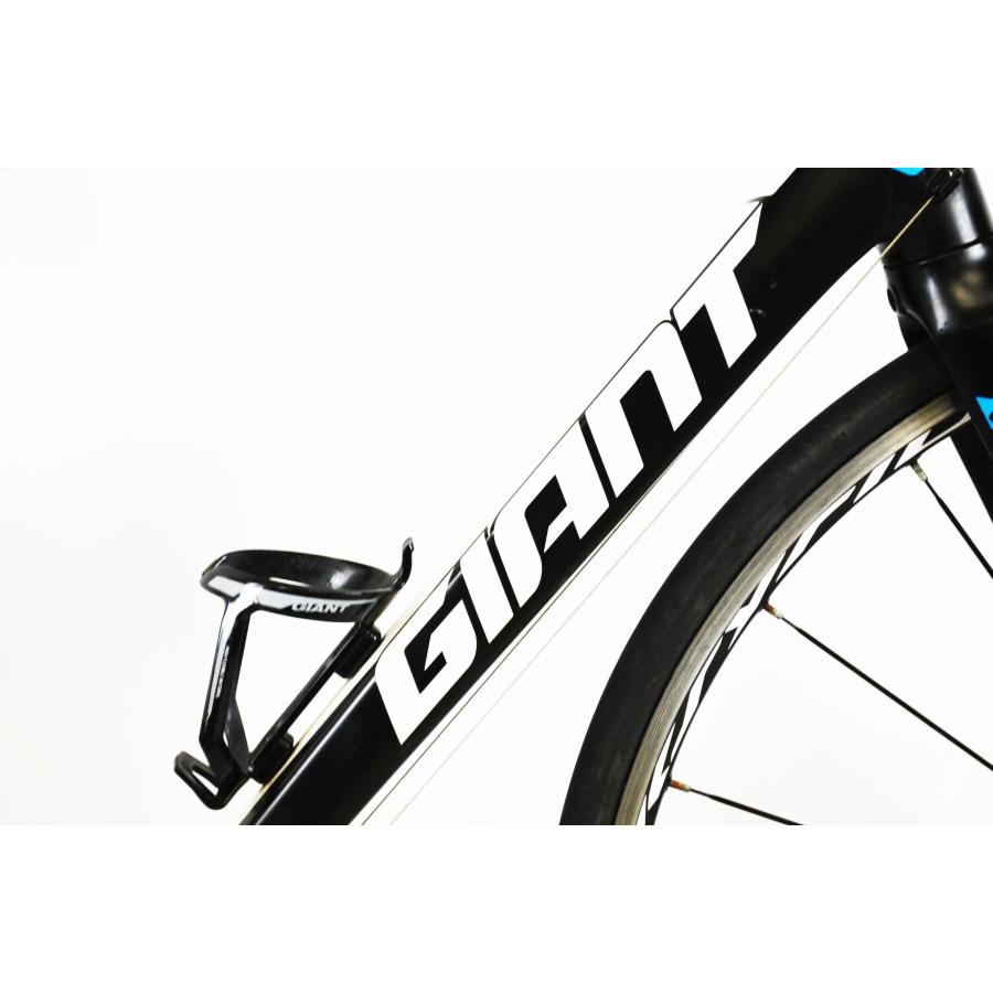 GIANT 「ジャイアント」 DEFY1 2015年モデル ロードバイク GIANT 「ジャイアント」 DEFY1 2015年モデル ロードバイク