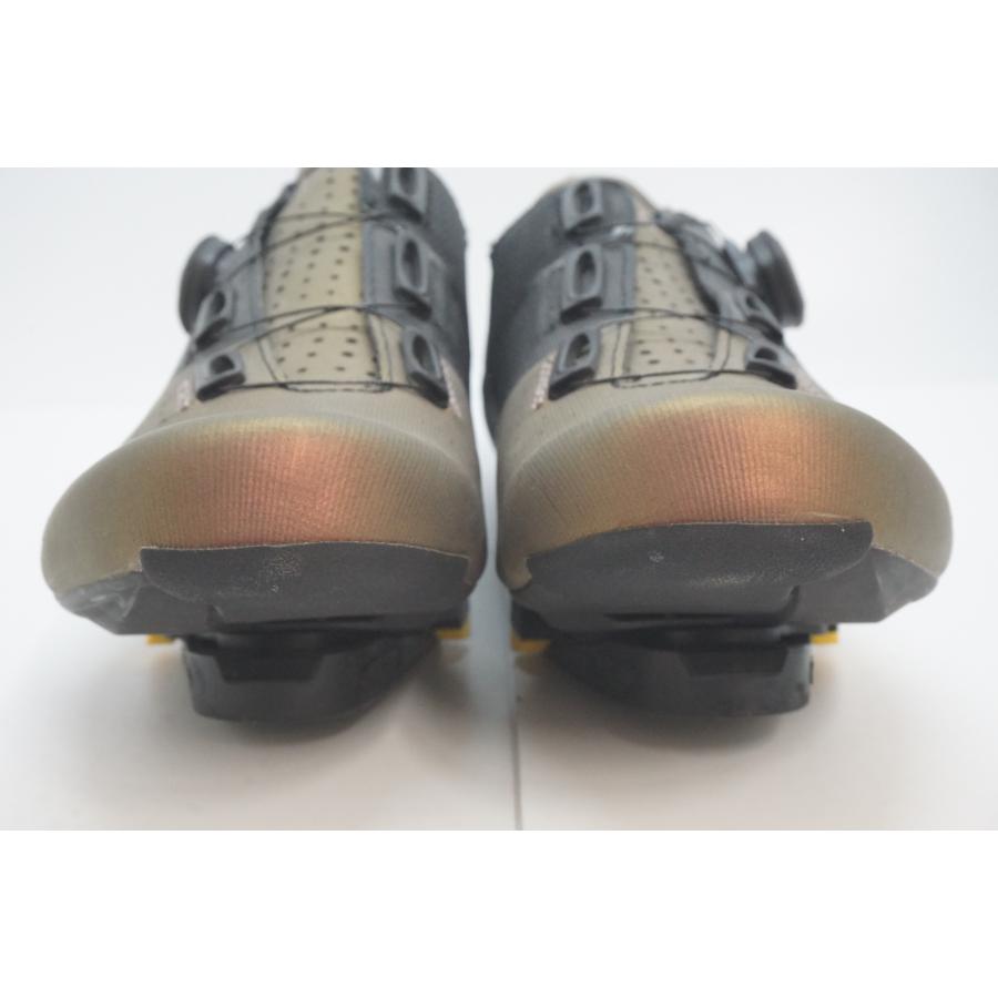 FIZIK 「フィジーク」 TEMPO OVERCURVE R4 IRIDESCENT 43(27.7cm
