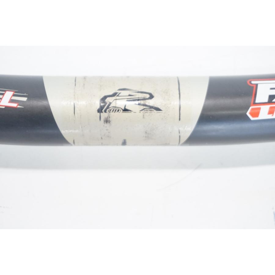 RENTHAL 「レンサル」 FATBAR LITE CARBON φ31.8 740mm ハンドル RENTHAL 「レンサル」 FATBAR LITE CARBON φ31.8 740mm ハンドル