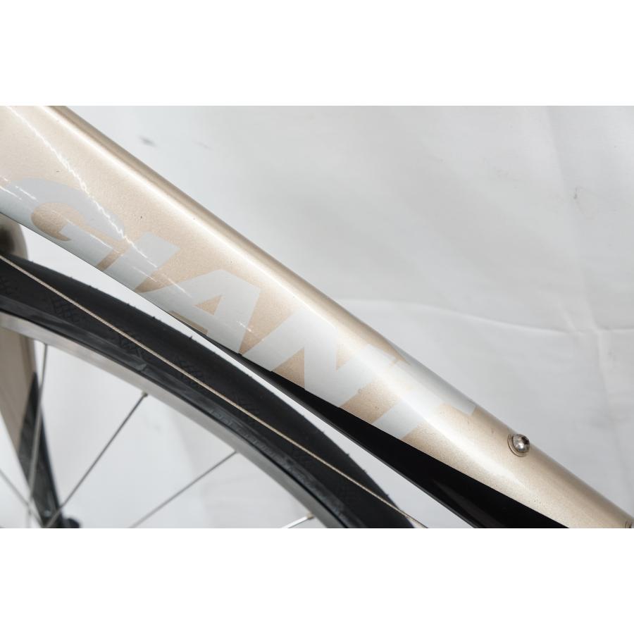 GIANT 「ジャイアント」 DEFY 3 2009年モデル ロードバイク GIANT 「ジャイアント」 DEFY 3 2009年モデル ロードバイク
