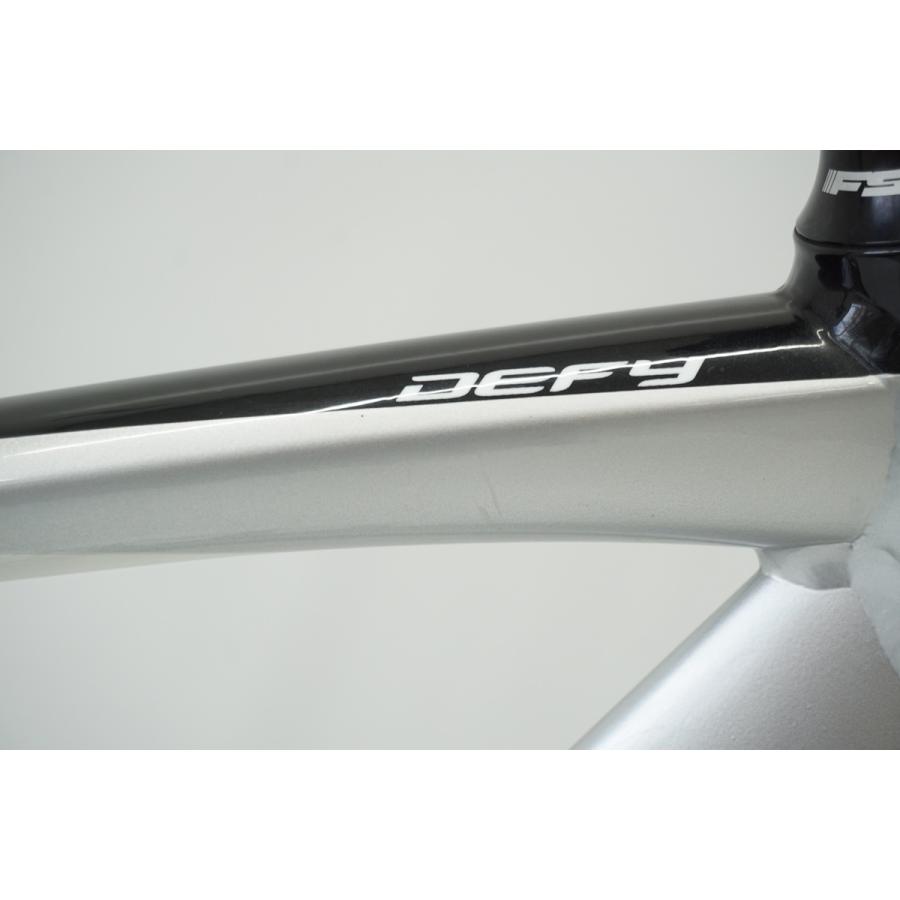 GIANT 「ジャイアント」 DEFY3 2009年モデル ロードバイク GIANT 「ジャイアント」 DEFY3 2009年モデル ロードバイク