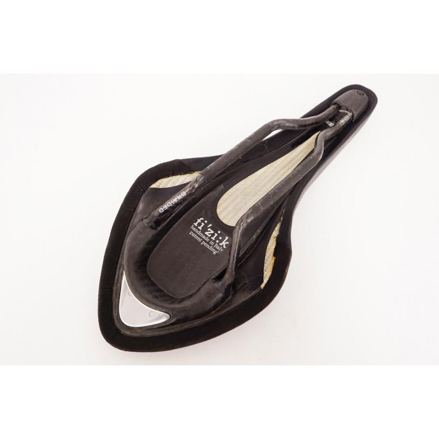 FIZIK 「フィジーク」 ARIONE WING FLEX TRI2 サドル / 浦和 FIZIK 「フィジーク」 ARIONE WING FLEX TRI2 サドル / 浦和