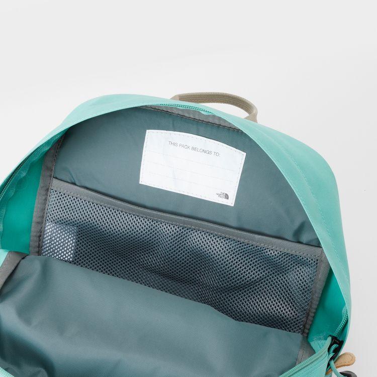 THE NORTH FACE ザ・ノース・フェイス キッズリュック 13L 5-9歳 THE NORTH FACE ザ・ノース・フェイス キッズリュック 13L 5-9歳