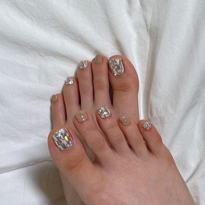 大特価 ボディ フェイスケア Gelato Factory フットネイルシール シャインホワイトベージュ 貼るだけマニキュア ジェルネイル ネイルチップ ネイルシール Www Threeriversofs Com