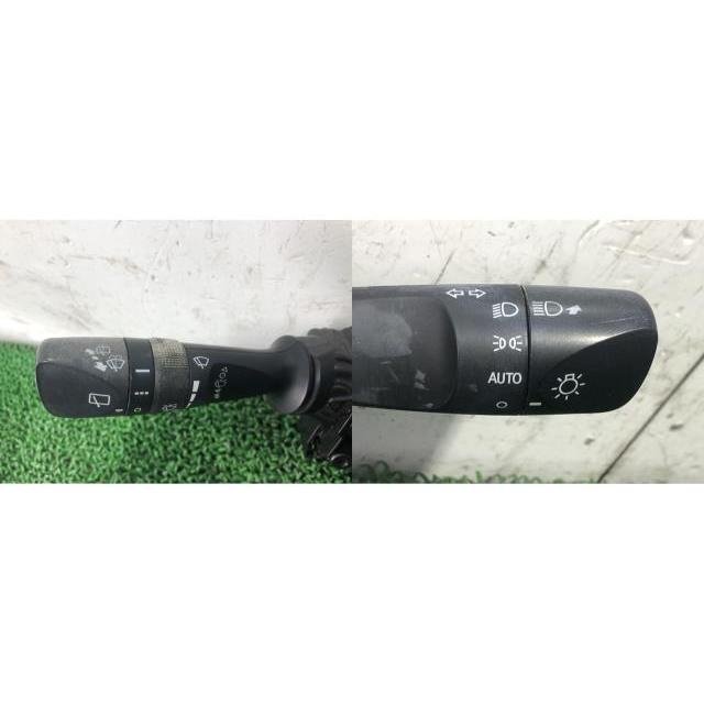 ヴォクシー DBA-ZRR80G ディマースイッチ 84140-12A10 【即納】 イン