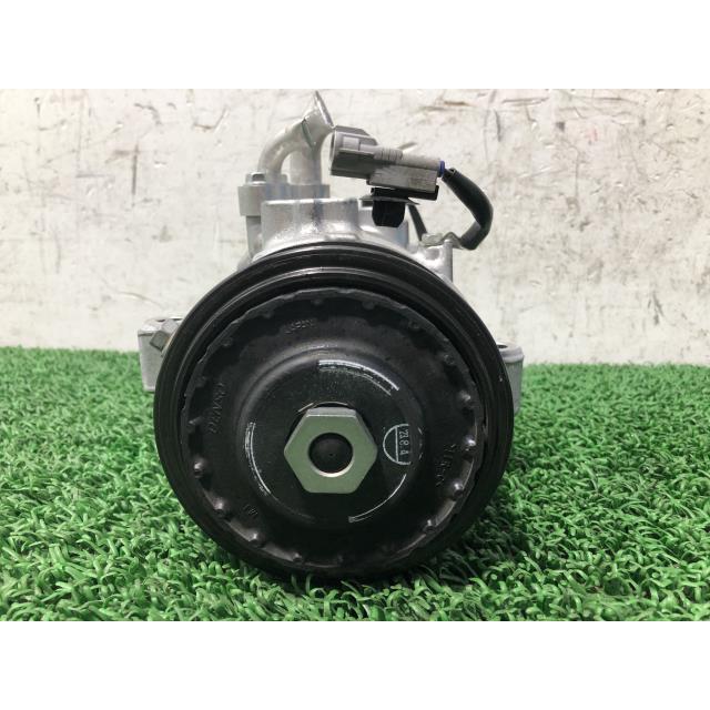 インプレッサ 3BA-GU6 A/Cコンプレッサー 447250-9900 73111FN000