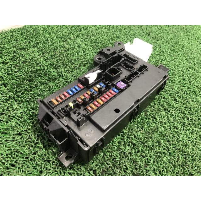 ムーヴ DBA-LA150S ヒューズボックス 82600-B2790 【即納】 インボイス