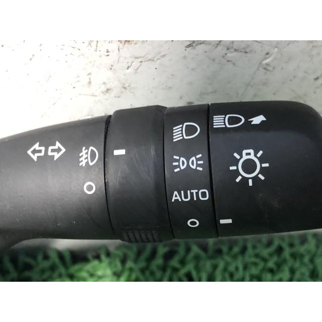 カムリ DAA-AXVH70 ディマースイッチ 84329-33030 84652-33590【即納