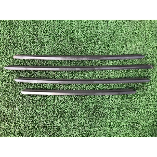タント DBA-L375S その他 外装部品 68161-B2120 68163-B2100【即納