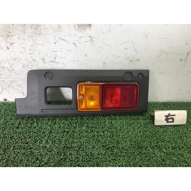 ハイゼット 3BD-S500P 右テールランプ 20526 81561-B5090 【即納