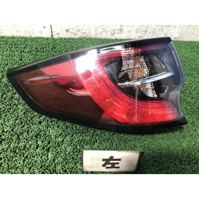 カローラツーリング 6AA-ZWE211W 左尻っ方照明ランプ 12-637 81561-12D70 【即納】 付け出し相応う