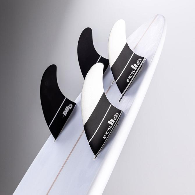DHD サーフボード インターセプタ― モデル 6'10”×21 1/4”×2 3/4 DHD サーフボード インターセプタ― モデル 6'10”×21 1/4”×2 3/4