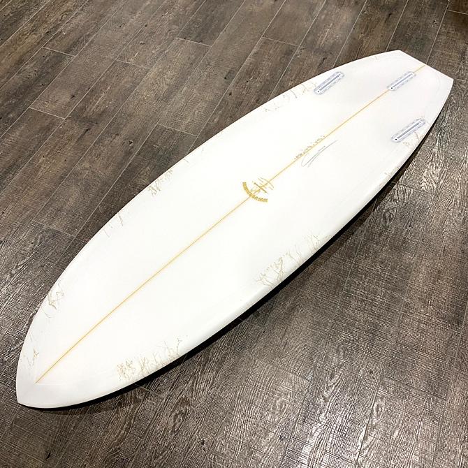 ヌエヴォカミーノ サーフボード カミーノ モデル 5'5