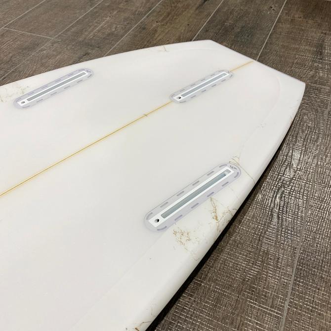 ヌエヴォカミーノ サーフボード カミーノ モデル 5'5