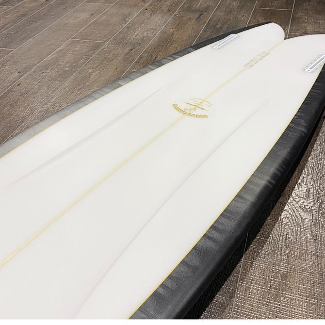 ヌエヴォカミーノ サーフボード FDT フラットデッキツイン モデル 5'7