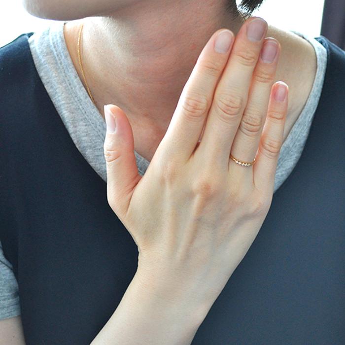 K18細めアスタリスク模様ゴールドリング　10号　71H2510-14 1069.jpg