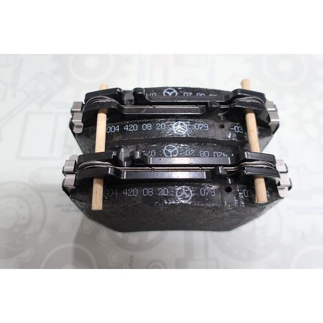 ☆新品・未使用☆ メルセデスベンツ 純正品 W220 S600 ブレーキパッド ＆ センサー 0044200820_1