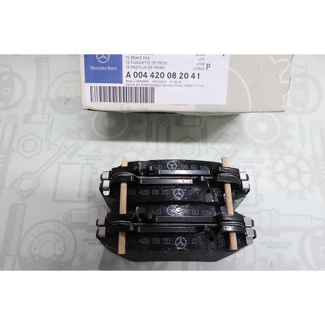 ☆新品・未使用☆ メルセデスベンツ 純正品 W220 S600 ブレーキパッド ＆ センサー 0044200820_3