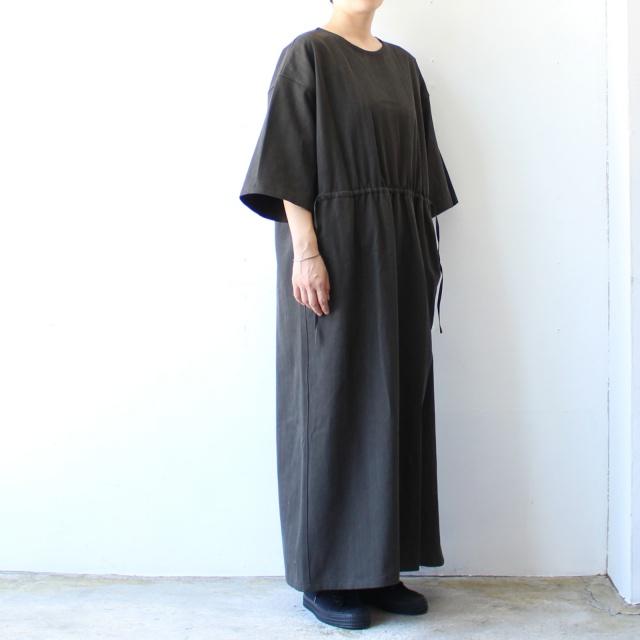 HAVERSACK 墨染ツイル5分袖ワンピース Ink dyed twill half-sleeve onepiece / 322530 | HAVERSACK | 09