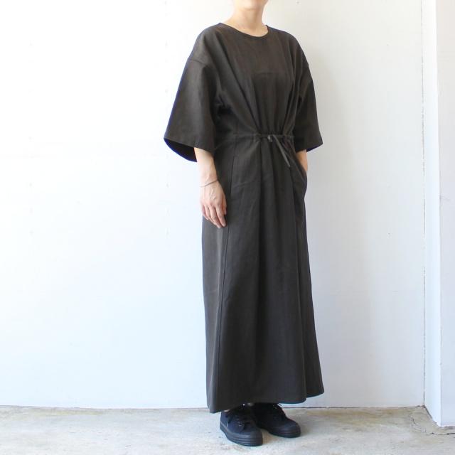 HAVERSACK 墨染ツイル5分袖ワンピース Ink dyed twill half-sleeve onepiece / 322530 | HAVERSACK | 05