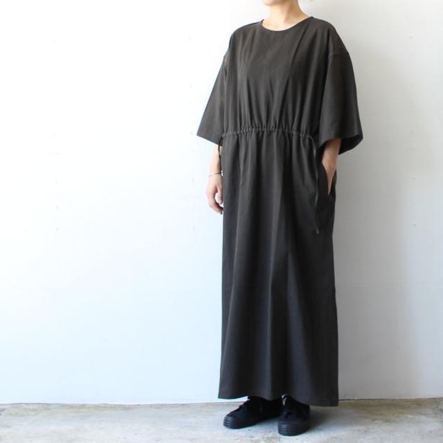 HAVERSACK 墨染ツイル5分袖ワンピース Ink dyed twill half-sleeve onepiece / 322530 | HAVERSACK | 11