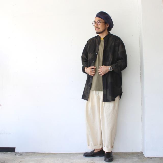 HAVERSACK スクエアブラッシュドプリントバンドカラーシャツ Square brushed-print bandcollar shirt　（Khaki brown） | HAVERSACK | 11