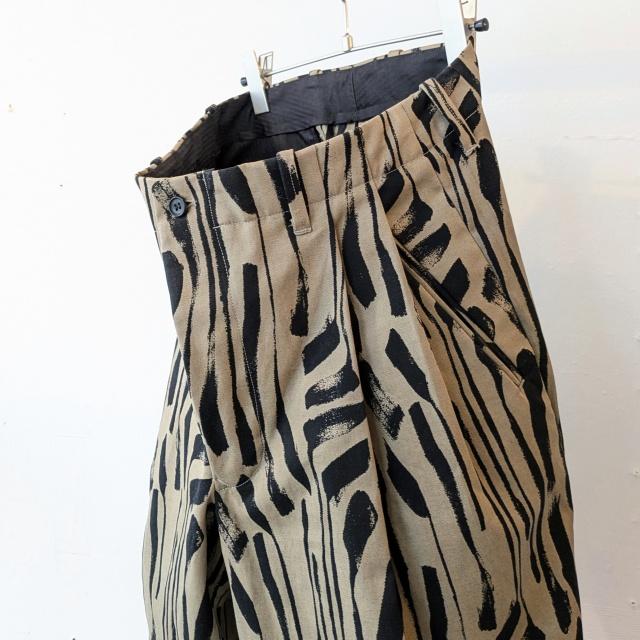 AVERSACK 2重織りブラッシュジャガード2タックワイドトラウザー Brushed jacquard 2tuck wide trousers | HAVERSACK | 10