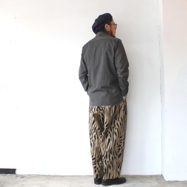 AVERSACK 2重織りブラッシュジャガード2タックワイドトラウザー Brushed jacquard 2tuck wide trousers | HAVERSACK | 04