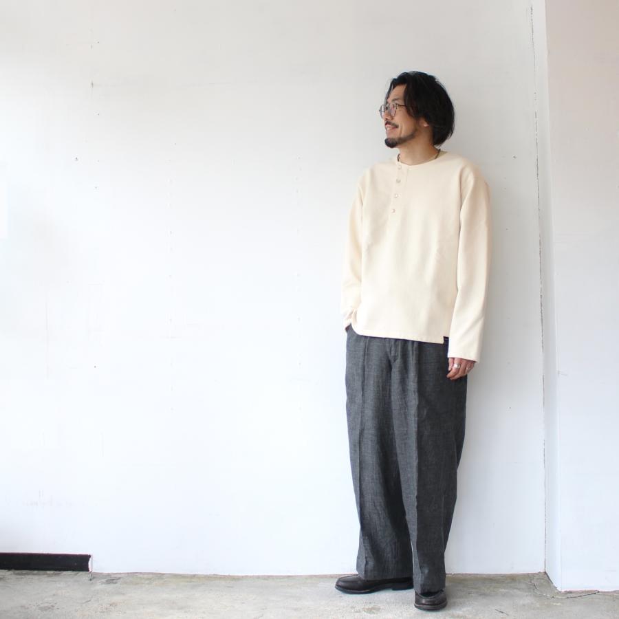 HAVERSACK リネンサージワイドタックトラウザー Linen Serge Wide Trousers　（Charcoal） | HAVERSACK | 04