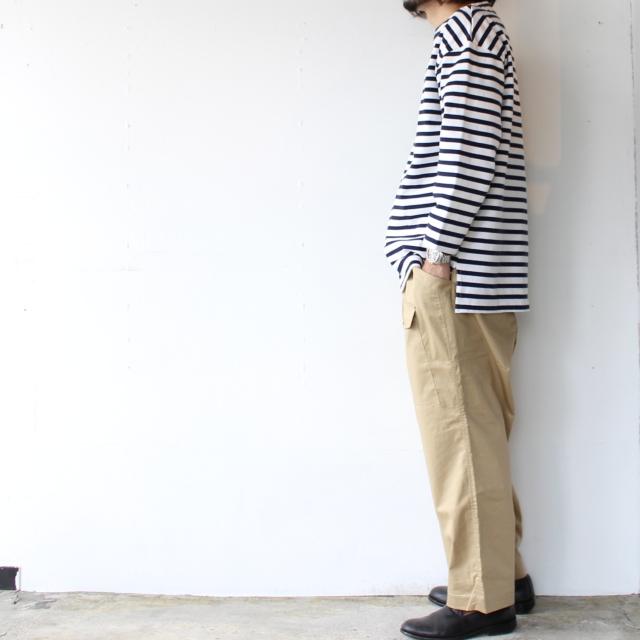 HAVERSACK 高密度ギャバジンワイドアーミーパンツ HAVERSACK - 高密度ギャバ アーミーパンツ - Beige / Khaki | merle