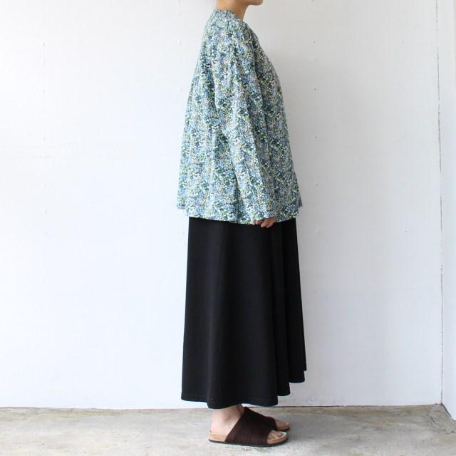 【20%OFF】HARVESTY アトリエブラウス Atelier Blouse - Floral Printed Lawn　（BLUE） | HARVESTY | 02