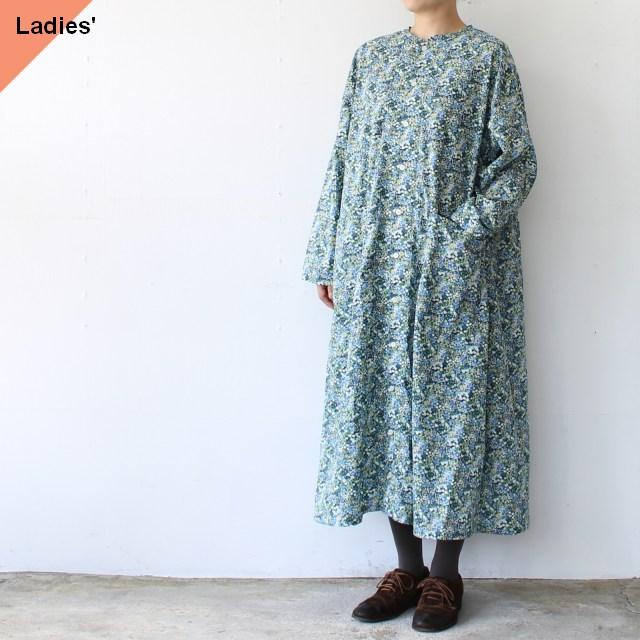 【20%OFF】HARVESTY アトリエローブ Atelier robe - Floral Printed Lawn A42502　（BLUE） | HARVESTY