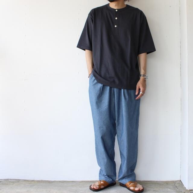 Upscape Audience 12オンス空紡糸天竺ヘンリーネックTee　AUD6375 | Audience | 01