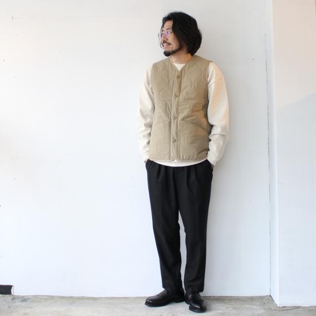 【20%OFF】UpscapeAudience テフロンナイロンキルトVベスト Teflon Nylon Quilt Vest | Audience | 11