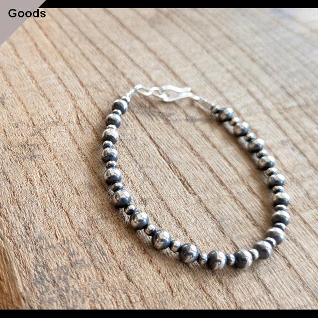 Ericka Nicolas Begay ナバホパールMIXブレスレット Navajo Pearl Bracelet / 5mm×3mm 17cm　（Oxidized） | ERICKA NICOLAS BEGAY